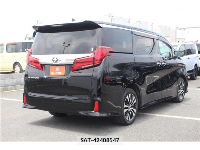 Toyota ALPHARD 2021-04 8206149-13