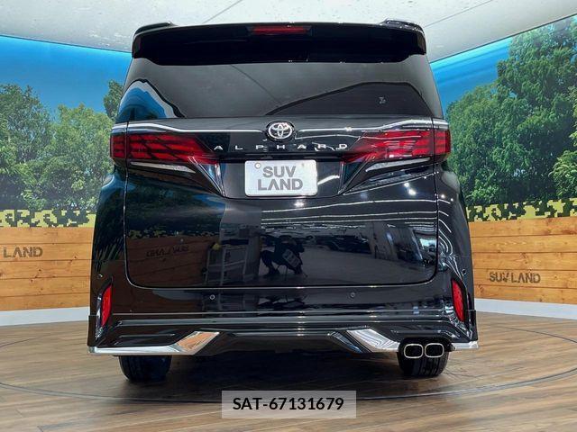 Toyota ALPHARD 2023-07 8206142-16