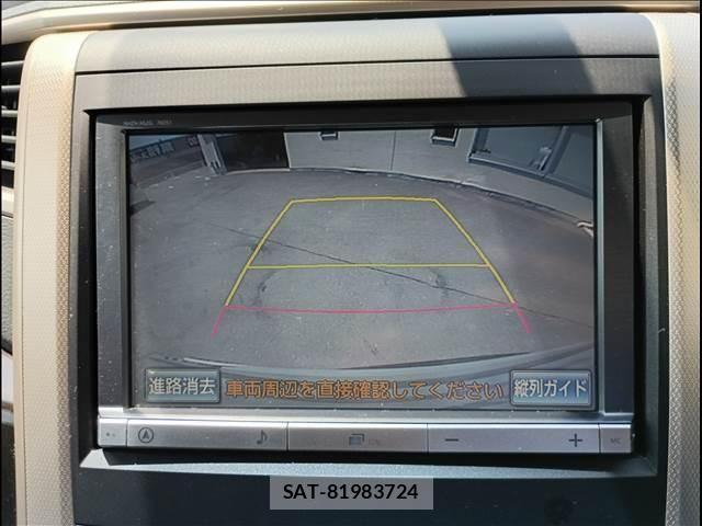 Toyota ALPHARD 2013-02 8206151-10
