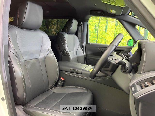 Toyota ALPHARD 2025-05 8206144-8
