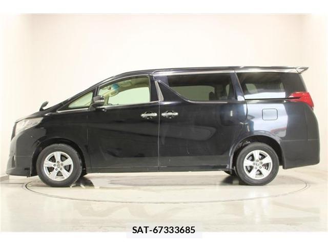 Toyota ALPHARD 2017-01 8206152-9