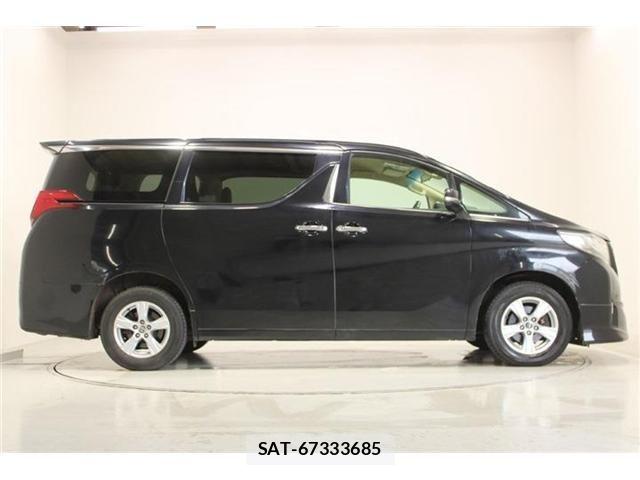 Toyota ALPHARD 2017-01 8206152-13