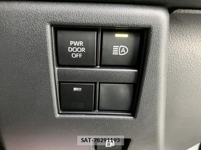 Toyota ALPHARD 2025-06 8206143-23