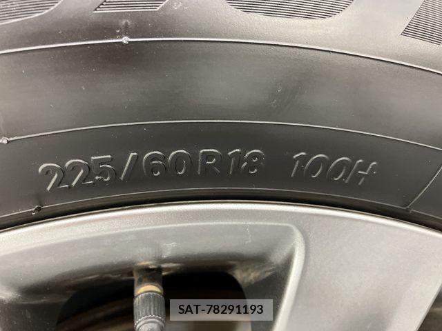 Toyota ALPHARD 2025-06 8206143-4