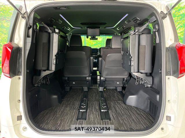 Toyota ALPHARD 2021-07 8206150-11