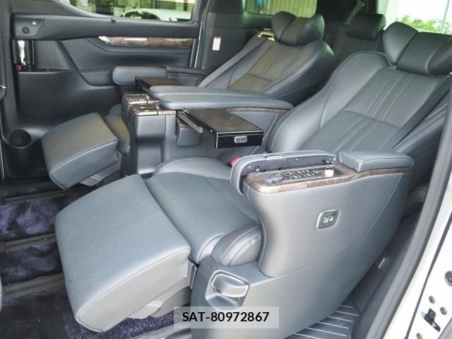 Toyota ALPHARD 2020-11 8228792-13
