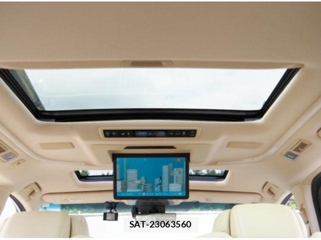 Toyota ALPHARD 2023-02 8228793-9