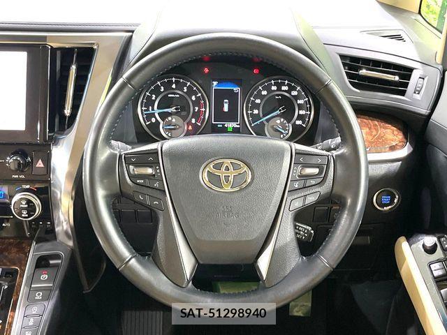 Toyota ALPHARD 2021-07 8244523-11