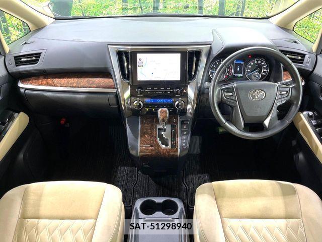 Toyota ALPHARD 2021-07 8244523-1