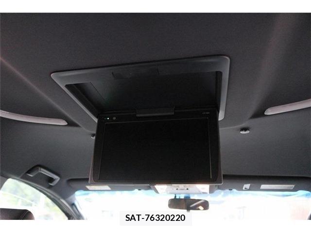 Toyota ALPHARD 2017-07 8244527-1