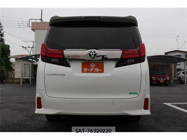 Toyota ALPHARD 2017-07 8244527-8