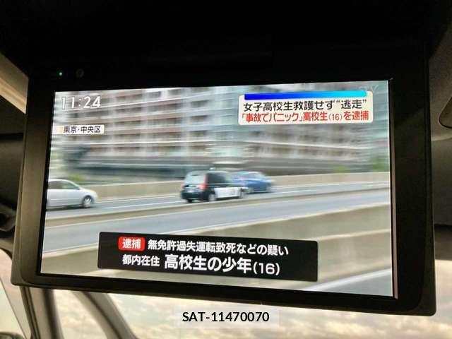 Toyota ALPHARD 2023-09 8244524-9