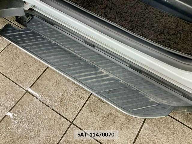 Toyota ALPHARD 2023-09 8244524-10