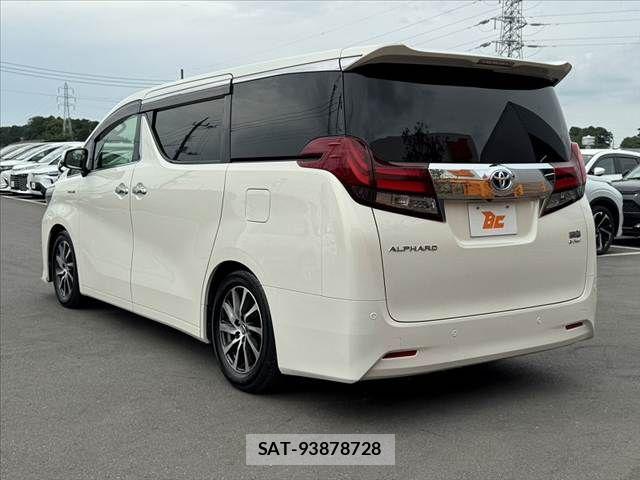 Toyota ALPHARD 2017-09 8312817-12