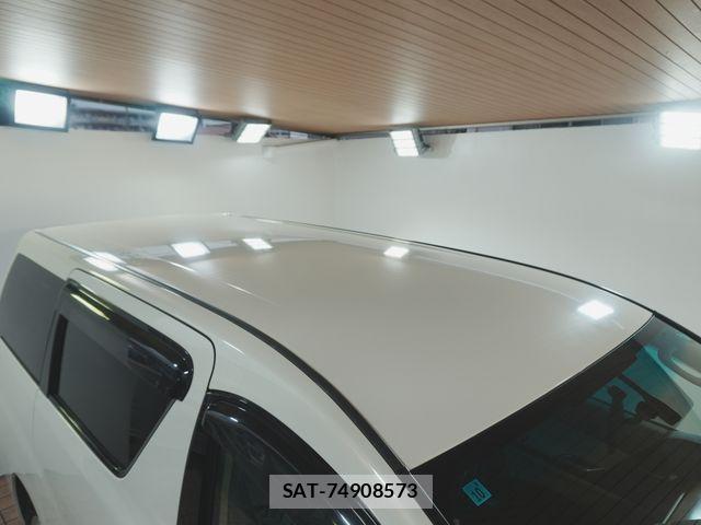 Toyota ALPHARD 2010-08 8312820-17