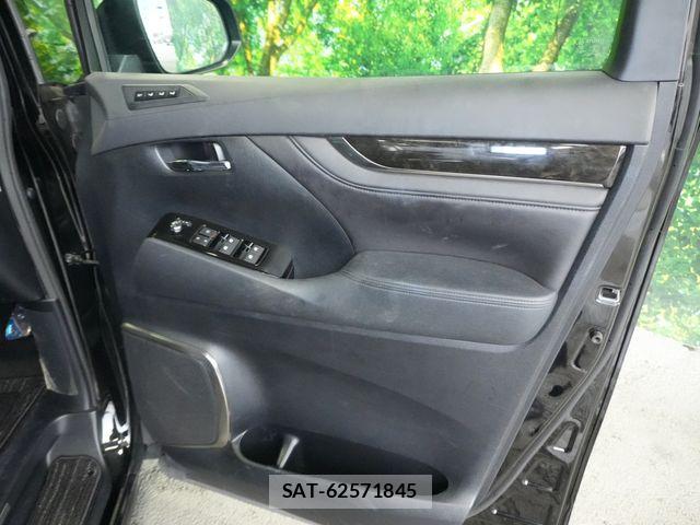 Toyota ALPHARD 2016-09 8312816-22