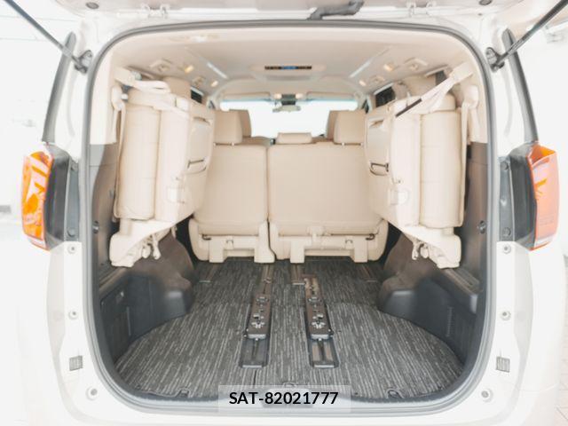 Toyota ALPHARD 2021-01 8312819-12