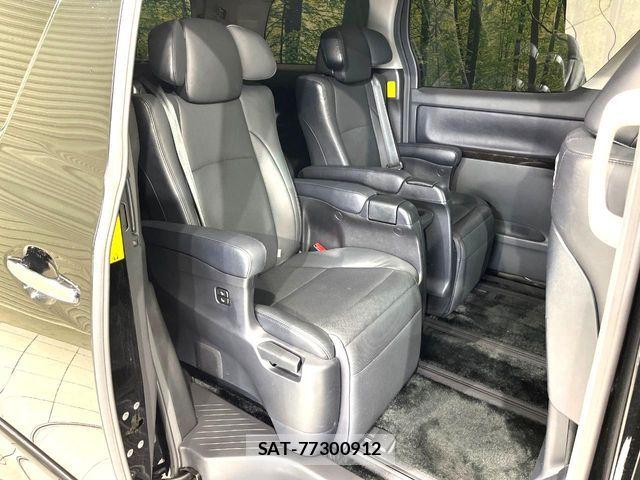Toyota ALPHARD 2012-07 8312818-9
