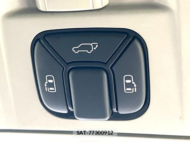 Toyota ALPHARD 2012-07 8312818-2