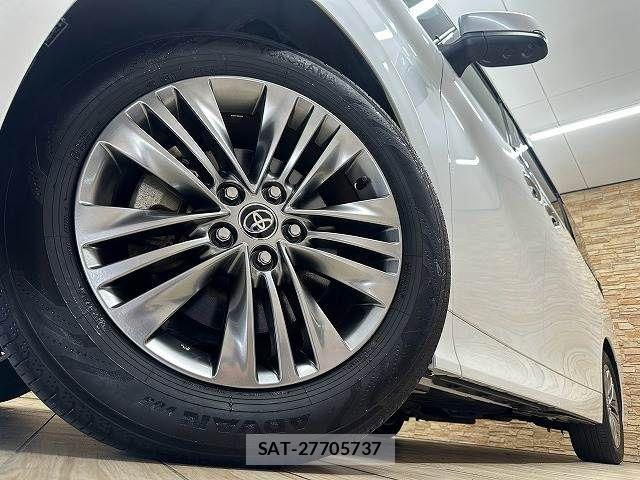 Toyota ALPHARD 2023-10 8334481-18