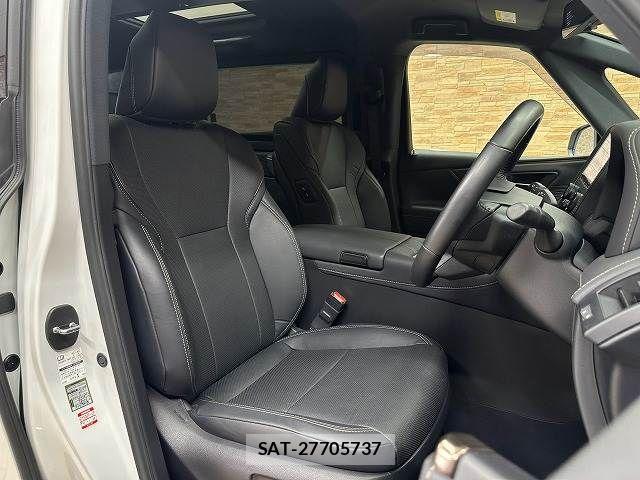 Toyota ALPHARD 2023-10 8334481-4