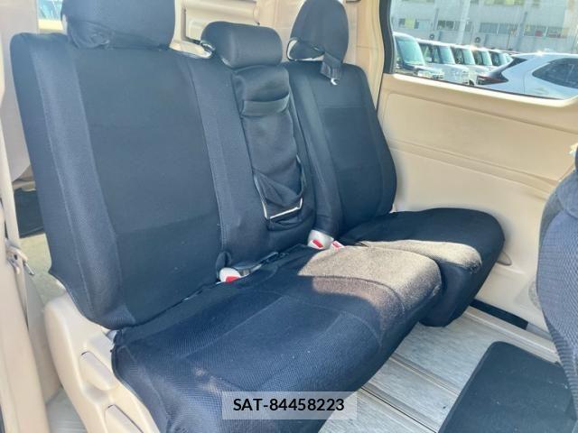 Toyota ALPHARD 2012-07 8334691-15