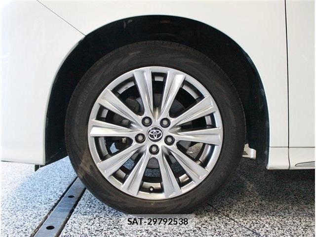 Toyota ALPHARD 2021-06 8353842-29