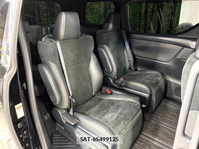 Toyota ALPHARD 2020-06 8353840-9