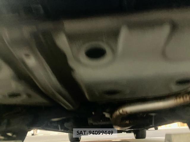 Toyota ALPHARD 2018-04 8364536-15