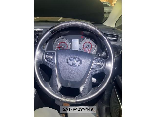 Toyota ALPHARD 2018-04 8364536-16