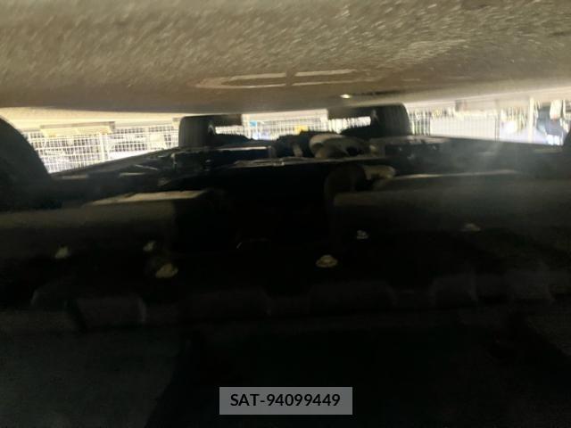 Toyota ALPHARD 2018-04 8364536-5