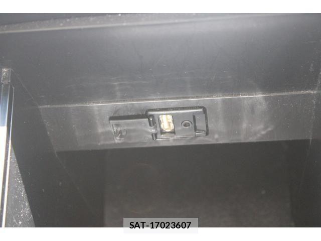 Toyota ALPHARD 2015-07 8364538-5