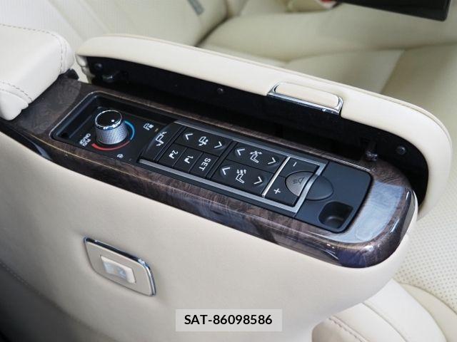 Toyota ALPHARD 2022-03 8364533-13