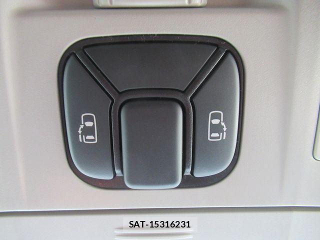 Toyota ALPHARD 2012-02 8364541-22