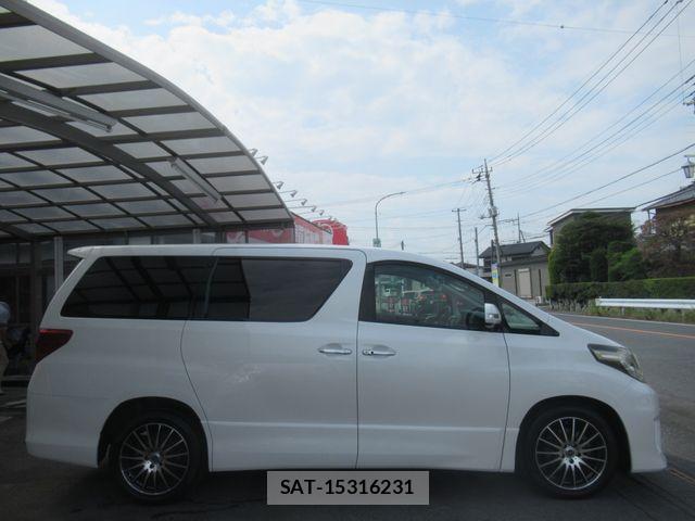 Toyota ALPHARD 2012-02 8364541-4