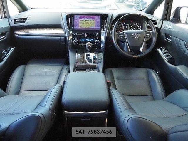 Toyota ALPHARD 2021-09 8364535-9