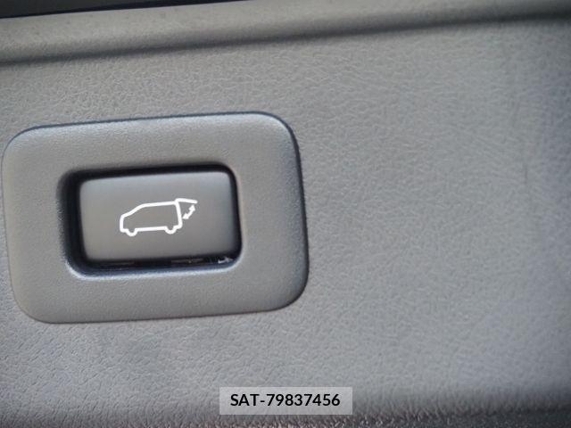 Toyota ALPHARD 2021-09 8364535-17