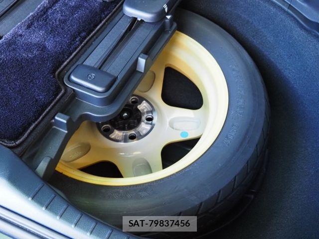 Toyota ALPHARD 2021-09 8364535-18