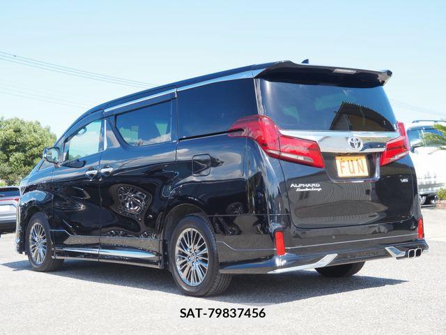 Toyota ALPHARD 2021-09 8364535-5