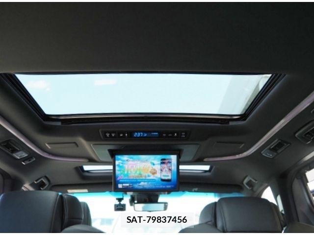 Toyota ALPHARD 2021-09 8364535-8