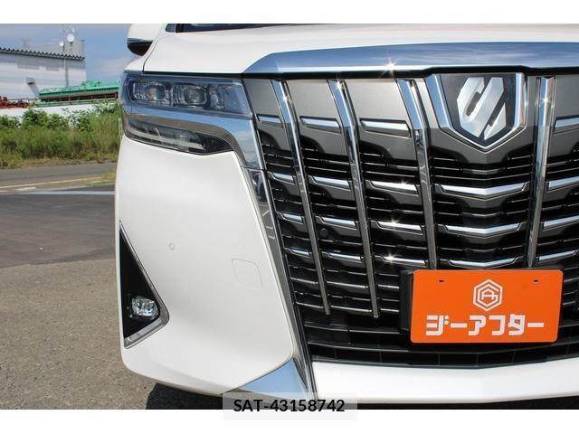 Toyota ALPHARD 2020-04 8364537-15