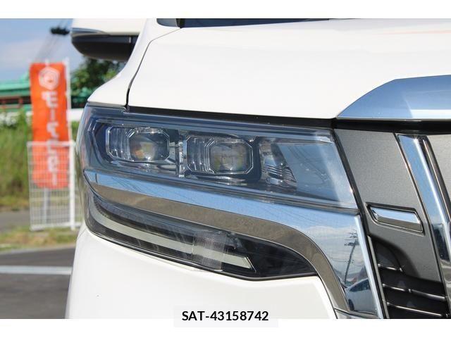 Toyota ALPHARD 2020-04 8364537-16