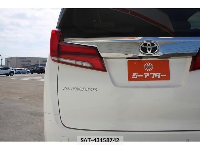 Toyota ALPHARD 2020-04 8364537-19