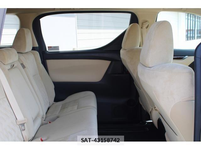Toyota ALPHARD 2020-04 8364537-25
