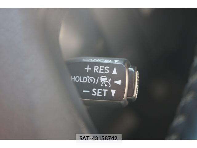 Toyota ALPHARD 2020-04 8364537-5
