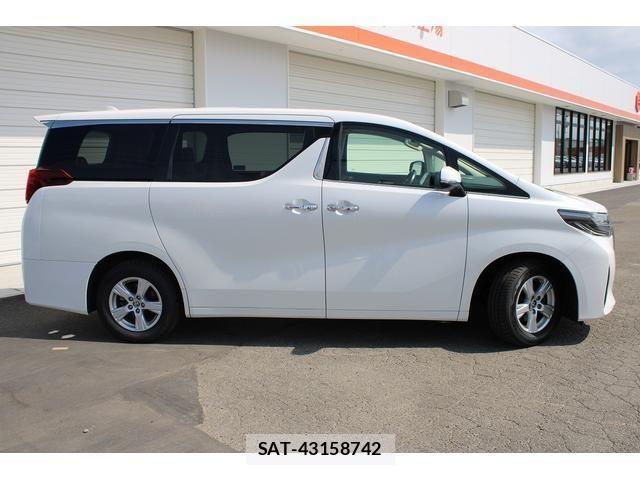 Toyota ALPHARD 2020-04 8364537-8