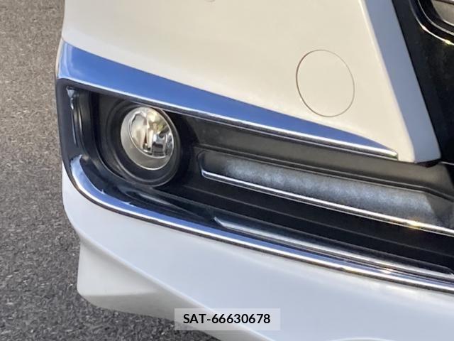 Toyota ALPHARD 2015-12 8371398-9