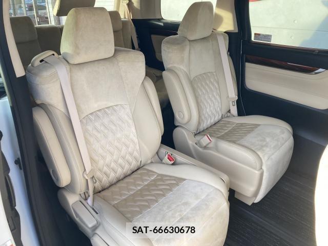 Toyota ALPHARD 2015-12 8371398-23