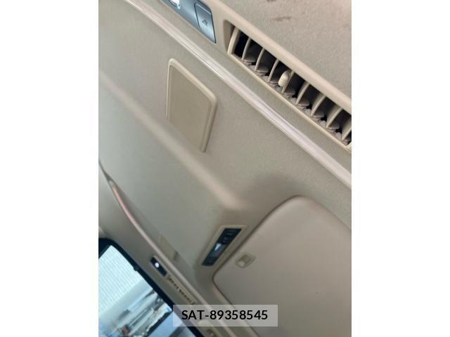 Toyota ALPHARD 2015-10 8411099-14
