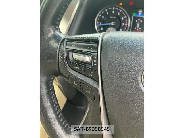 Toyota ALPHARD 2015-10 8411099-23